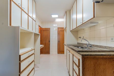 Apartamento à venda com 130m², 2 quartos e 2 vagas