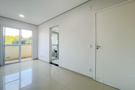 Sala de apartamento à venda com 2 quartos, 61m² em Novo Osasco, Osasco