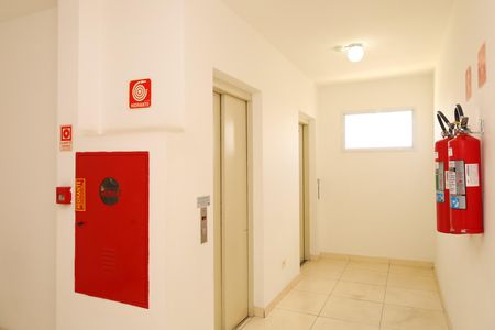 Apartamento à venda com 52m², 2 quartos e 1 vagaÁrea comum - Saguão do andar