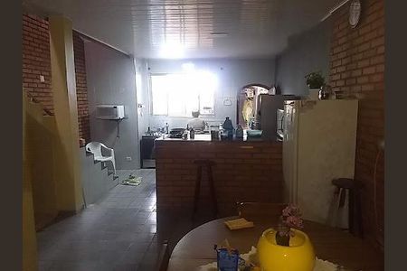 Casa à venda com 2 quartos, 107m² em Novo Osasco, Osasco