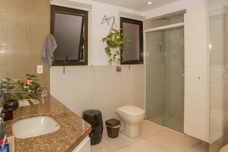 Apartamento à venda com 193m², 3 quartos e 3 vagas