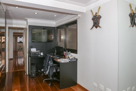 Apartamento à venda com 193m², 3 quartos e 3 vagas