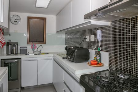 Apartamento à venda com 193m², 3 quartos e 3 vagas
