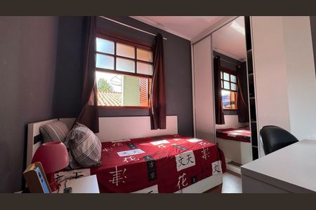 Casa à venda com 174m², 3 quartos e 2 vagas