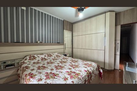 Casa à venda com 3 quartos, 174m² em Vila Dayse, São Bernardo do Campo
