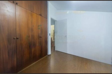 Casa à venda com 3 quartos, 180m² em Jardim Sao Nicolau, São Paulo