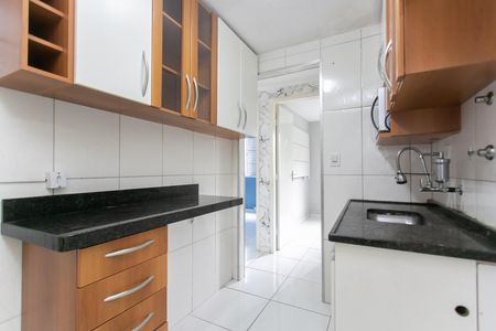 Apartamento para alugar com 46m², 2 quartos e 1 vaga Apartamento para alugar com 46m², 2 quartos e 1 vagaCozinha
