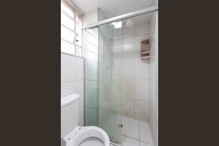 Banheiro  de apartamento para alugar com 2 quartos, 46m² em Conjunto Habitacional Inácio Monteiro, São Paulo