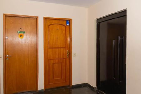 Apartamento à venda com 59m², 2 quartos e 1 vaga Apartamento à venda com 59m², 2 quartos e 1 vagaHall de entrada