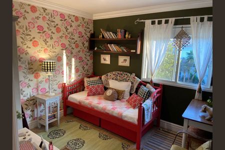Casa à venda com 3 quartos, 206m² em Scenic, Barueri