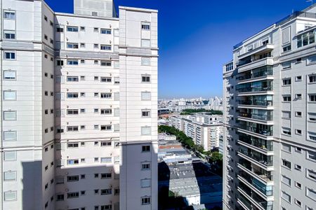Apartamento à venda com 125m², 3 quartos e 3 vagas Apartamento à venda com 125m², 3 quartos e 3 vagasVista da Suíte 3