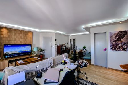 Apartamento à venda com 125m², 3 quartos e 3 vagas Apartamento à venda com 125m², 3 quartos e 3 vagasSala