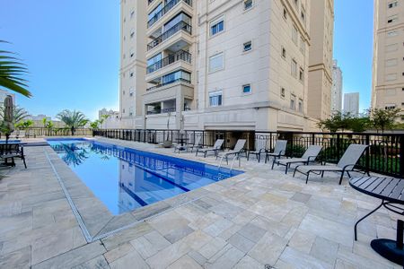 Apartamento à venda com 125m², 3 quartos e 3 vagasÁrea comum - Piscina