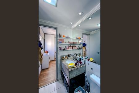 Apartamento à venda com 125m², 3 quartos e 3 vagas Apartamento à venda com 125m², 3 quartos e 3 vagasBanheiro da Suíte