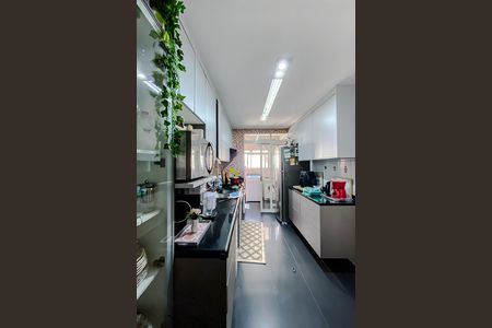 Apartamento à venda com 125m², 3 quartos e 3 vagas Apartamento à venda com 125m², 3 quartos e 3 vagasCozinha
