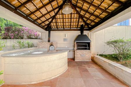 Apartamento à venda com 125m², 3 quartos e 3 vagasÁrea comum - Churrasqueira