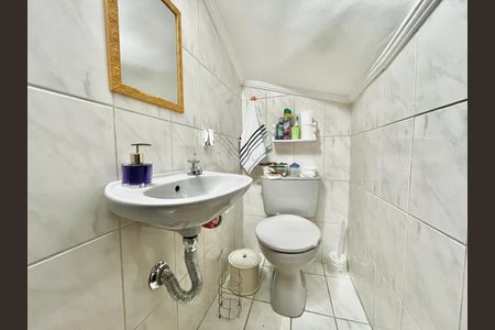 Casa à venda com 166m², 3 quartos e 3 vagas