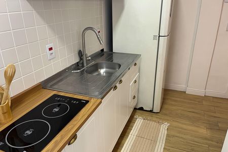 Studio para alugar com 28m², 1 quarto e 1 vaga Studio para alugar com 28m², 1 quarto e 1 vagaCozinha e Área de Serviço