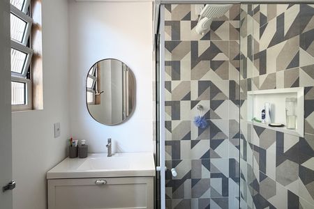 Banheiro de apartamento para alugar com 1 quarto, 28m² em José Menino, Santos