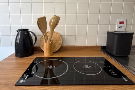 Cozinha e Área de Serviço de apartamento para alugar com 1 quarto, 28m² em José Menino, Santos