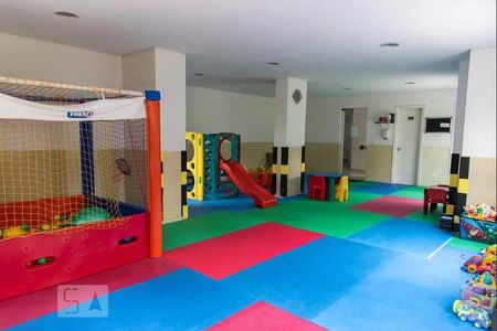 Área comum de apartamento à venda com 2 quartos, 70m² em Vila Monumento, São Paulo
