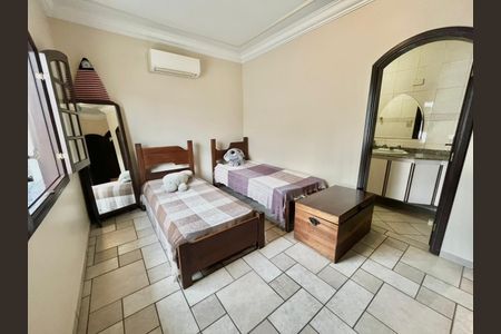 Casa à venda com 7 quartos, 317m² em Vila Alpina, São Paulo