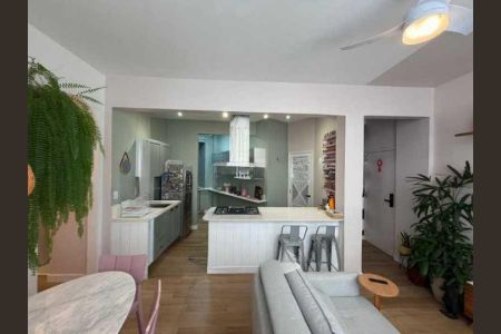 Apartamento à venda com 67m², 2 quartos e 1 vaga