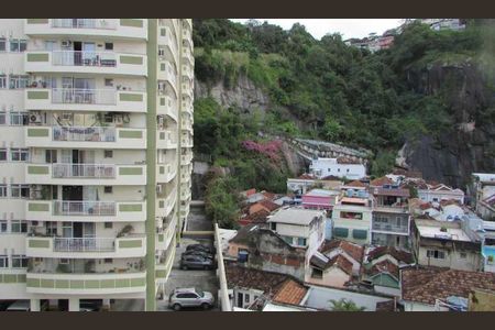 Apartamento à venda com 1 quarto, 27m² em Catete, Rio de Janeiro