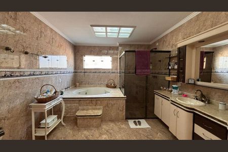 Casa à venda com 4 quartos, 600m² em Parque dos Passaros, São Bernardo do Campo