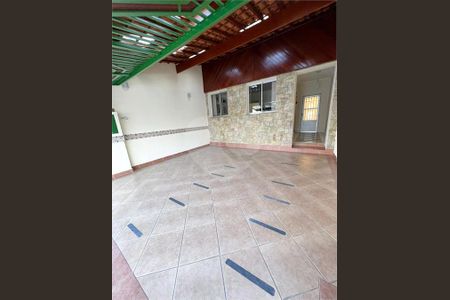 Casa à venda com 4 quartos, 195m² em Nova Petrópolis, São Bernardo do Campo