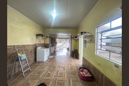Casa para alugar com 70m², 2 quartos e 1 vaga Casa para alugar com 70m², 2 quartos e 1 vagaÁrea de serviço