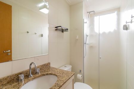 Banheiro de apartamento para alugar com 2 quartos, 72m² em Pompeia, São Paulo