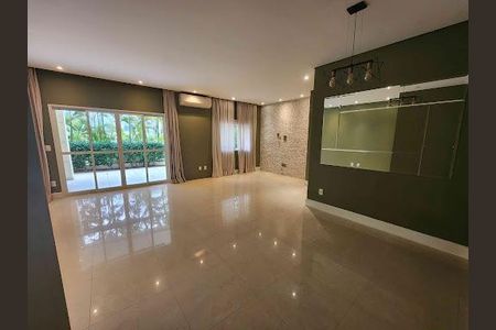 Apartamento para alugar com 165m², 3 quartos e 2 vagas