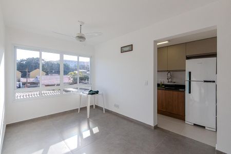 Sala de apartamento para alugar com 2 quartos, 57m² em Ipanema, Porto Alegre