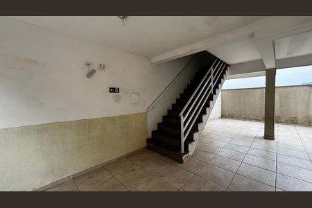 Garagem de apartamento para alugar com 2 quartos, 47m² em Vila Guaraciaba, Santo André