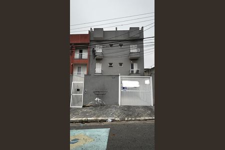 Fachada de apartamento para alugar com 2 quartos, 47m² em Vila Guaraciaba, Santo André