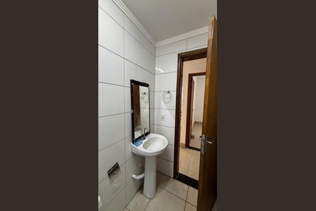 Apartamento à venda com 47m², 2 quartos e 1 vaga Apartamento à venda com 47m², 2 quartos e 1 vagaBanheiro