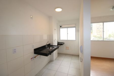 Apartamento para alugar com 43m², 2 quartos e 1 vagaSala / Cozinha