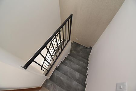 Casa para alugar com 70m², 3 quartos e 1 vagaCorredor/Escadas