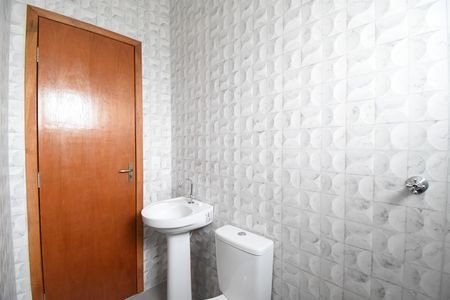 Casa para alugar com 70m², 3 quartos e 1 vagaBanheiro