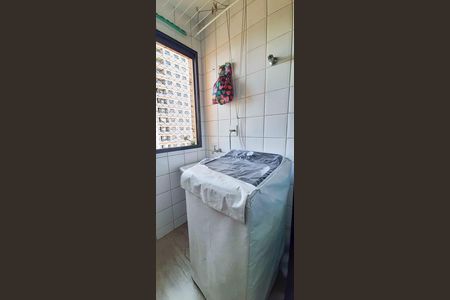 Apartamento à venda com 64m², 3 quartos e 1 vaga Apartamento à venda com 64m², 3 quartos e 1 vagaÁrea de Serviço