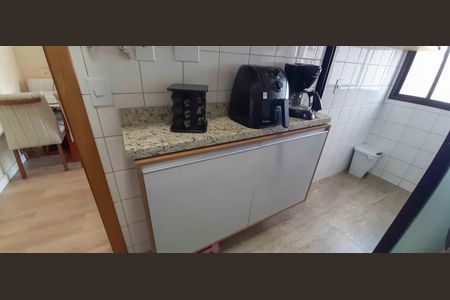 Apartamento à venda com 64m², 3 quartos e 1 vaga
