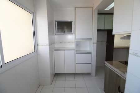 Apartamento para alugar com 80m², 3 quartos e 2 vagasÁrea de Serviço