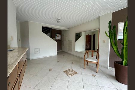 Hall de entrada de apartamento para alugar com 3 quartos, 96m² em Lagoa da Conceição, Florianópolis