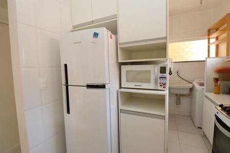 Apartamento para alugar com 90m², 2 quartos e 2 vagas Apartamento para alugar com 90m², 2 quartos e 2 vagasCozinha