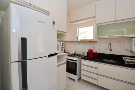 Apartamento para alugar com 90m², 2 quartos e 2 vagas Apartamento para alugar com 90m², 2 quartos e 2 vagasCozinha