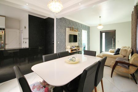 Casa de condomínio para alugar com 120m², 3 quartos e 2 vagas Casa de condomínio para alugar com 120m², 3 quartos e 2 vagasSala de Jantar