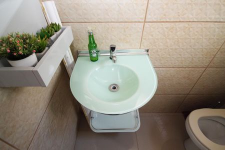 Casa de condomínio para alugar com 120m², 3 quartos e 2 vagas Casa de condomínio para alugar com 120m², 3 quartos e 2 vagasBanheiro Externo