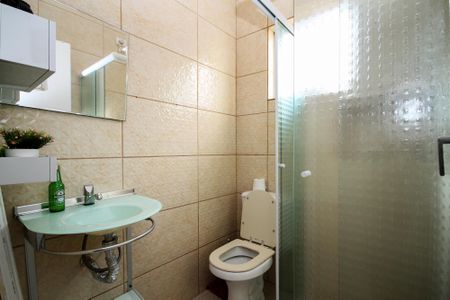 Casa de condomínio para alugar com 120m², 3 quartos e 2 vagas Casa de condomínio para alugar com 120m², 3 quartos e 2 vagasBanheiro Externo