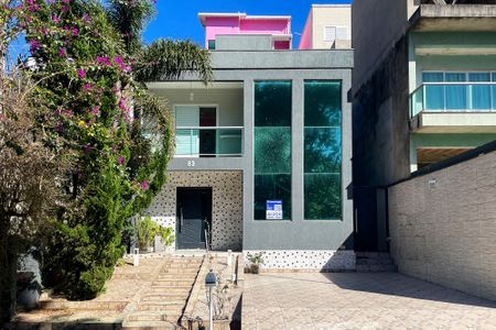 Casa de Condomínio para alugar com 3 quartos, 120m² em Roselândia, Cotia